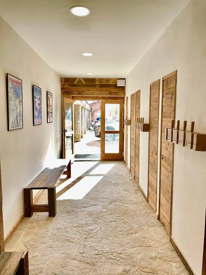 Apartment Le Janus, Pied Des Pistes, 2 Garages, Terrasse Avec Sauna Montgenevre