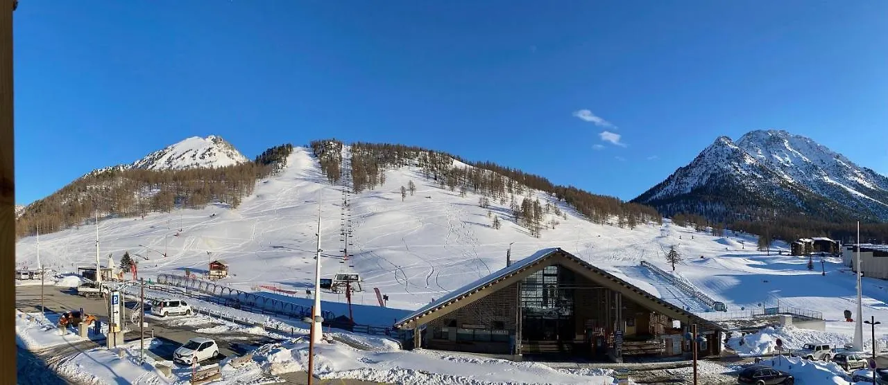 Le Janus, Pied Des Pistes, 2 Garages, Terrasse Avec Sauna Montgenevre Apartment