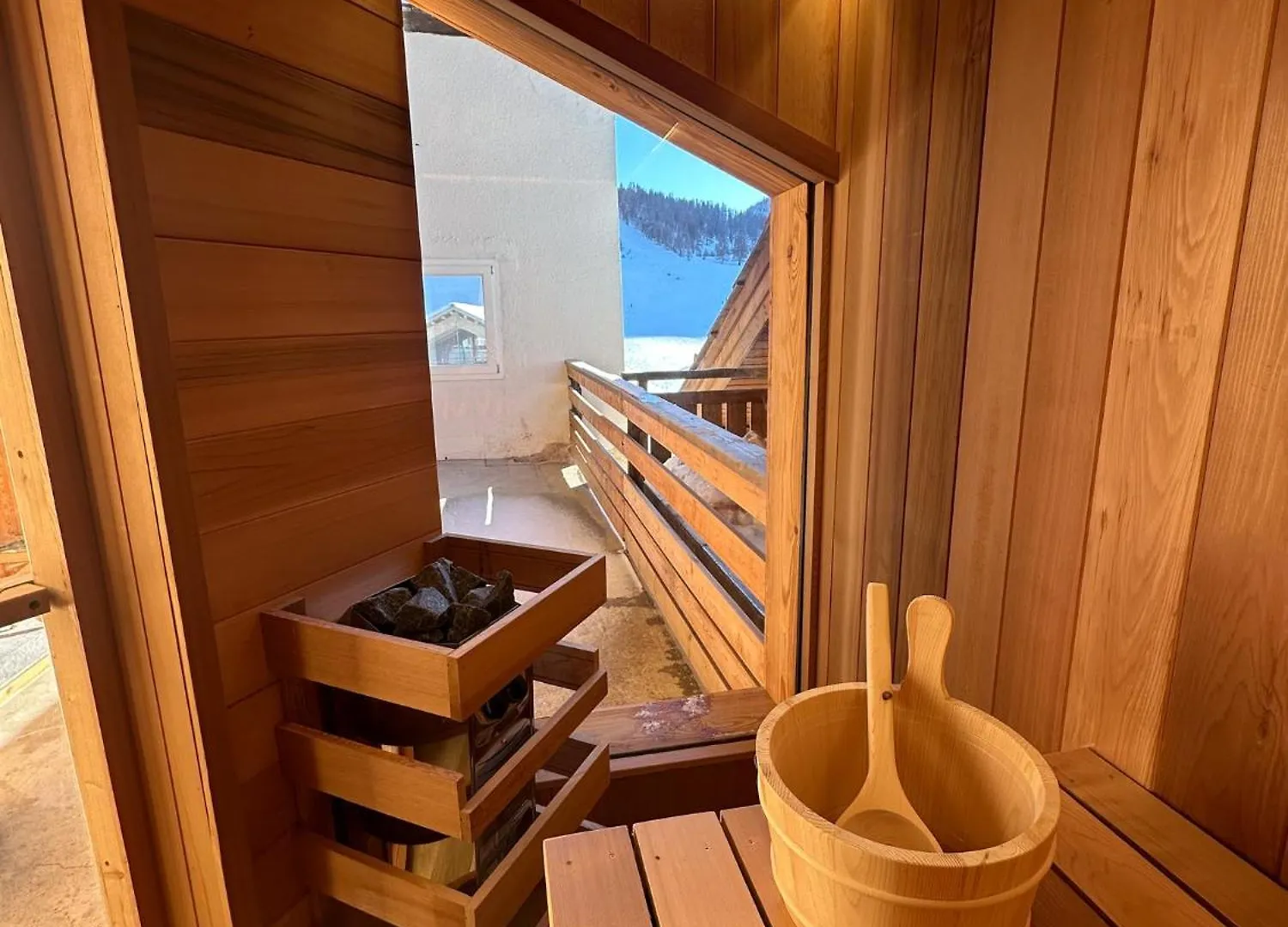 Le Janus, Pied Des Pistes, 2 Garages, Terrasse Avec Sauna Montgenevre Apartment